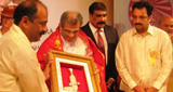 NRIs in Oman honor Dr. Veerendra Heggade